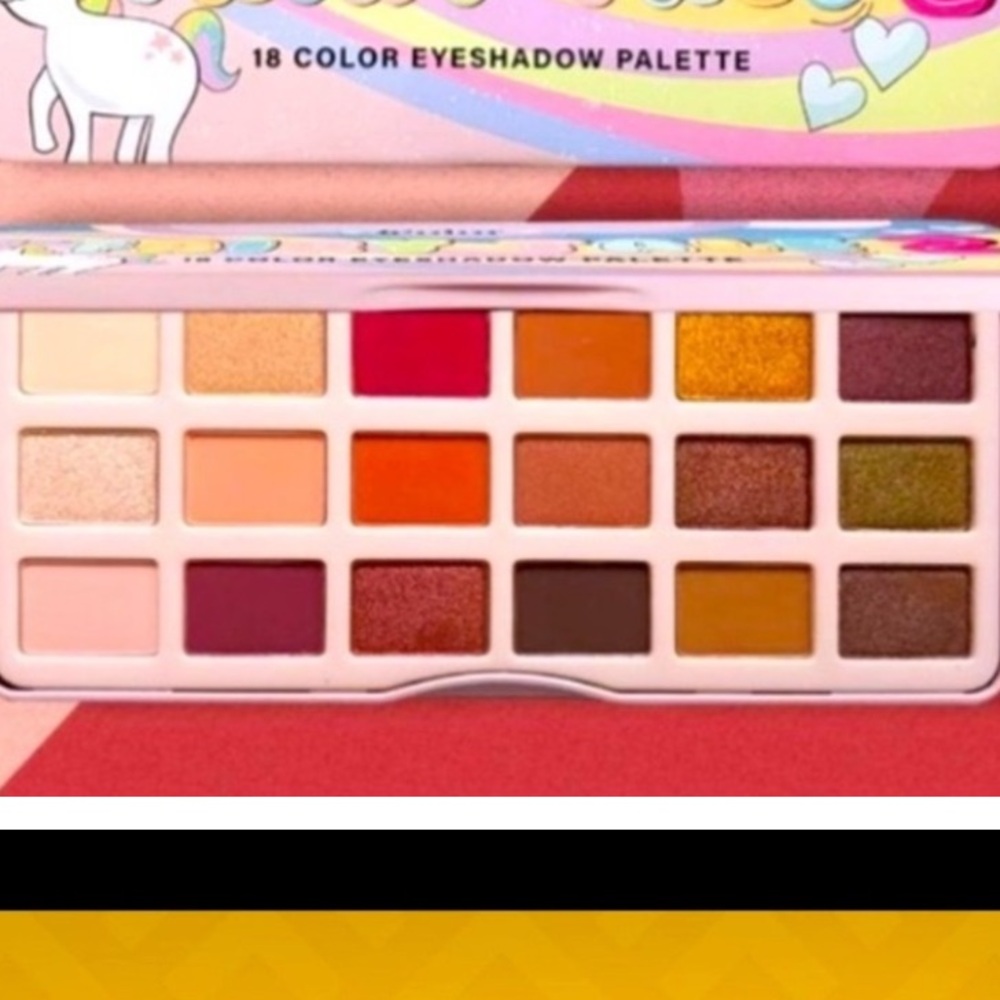 EYESHADOW 18 SHADES INTENSE COLOR ‘FAIRY TALE 2’ HIGHLY PIGMENTED NEW  USE WET 2